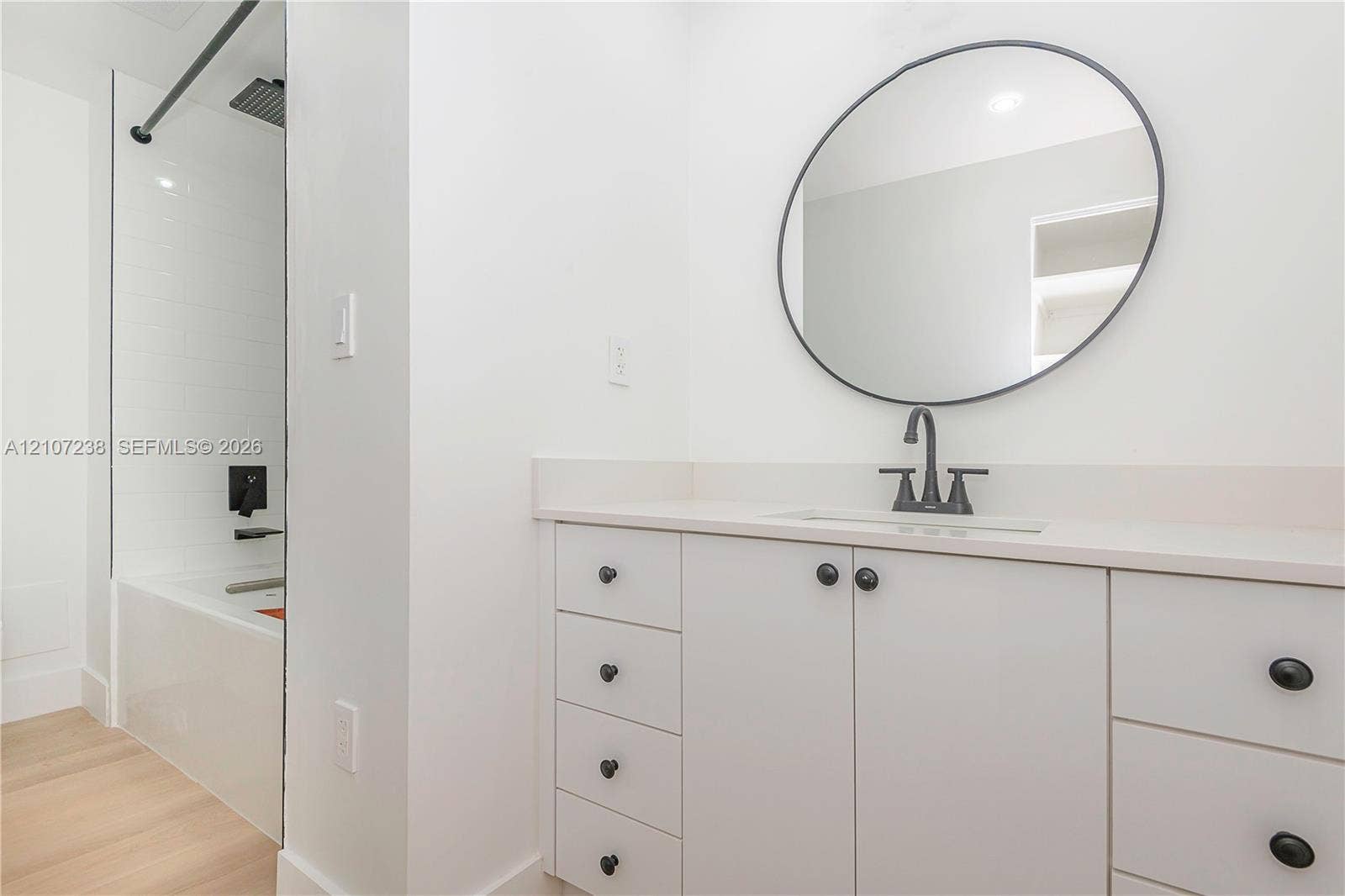 11111 Biscayne Boulevard, #1125, Miami, Miami, FL 33181 Photo 8