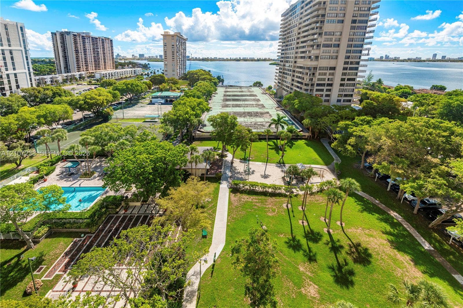 11111 Biscayne Boulevard, #1125, Miami, Miami, FL 33181 Photo 26