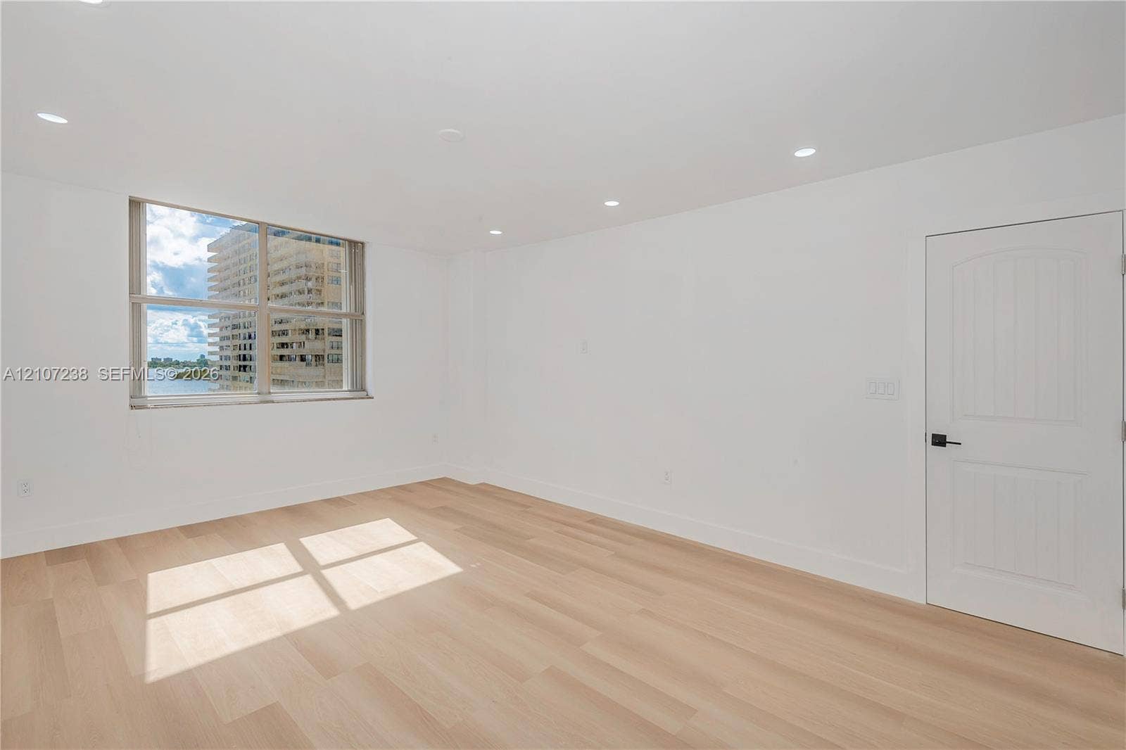 11111 Biscayne Boulevard, #1125, Miami, Miami, FL 33181 Photo 20