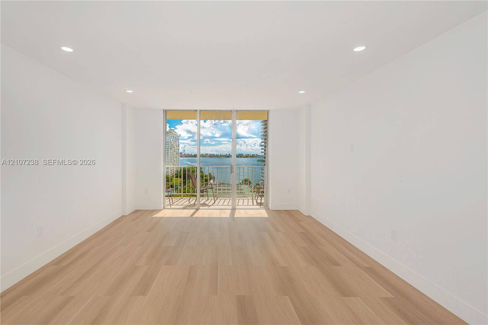 11111 Biscayne Boulevard, #1125, Miami, Miami, FL 33181 Photo 11