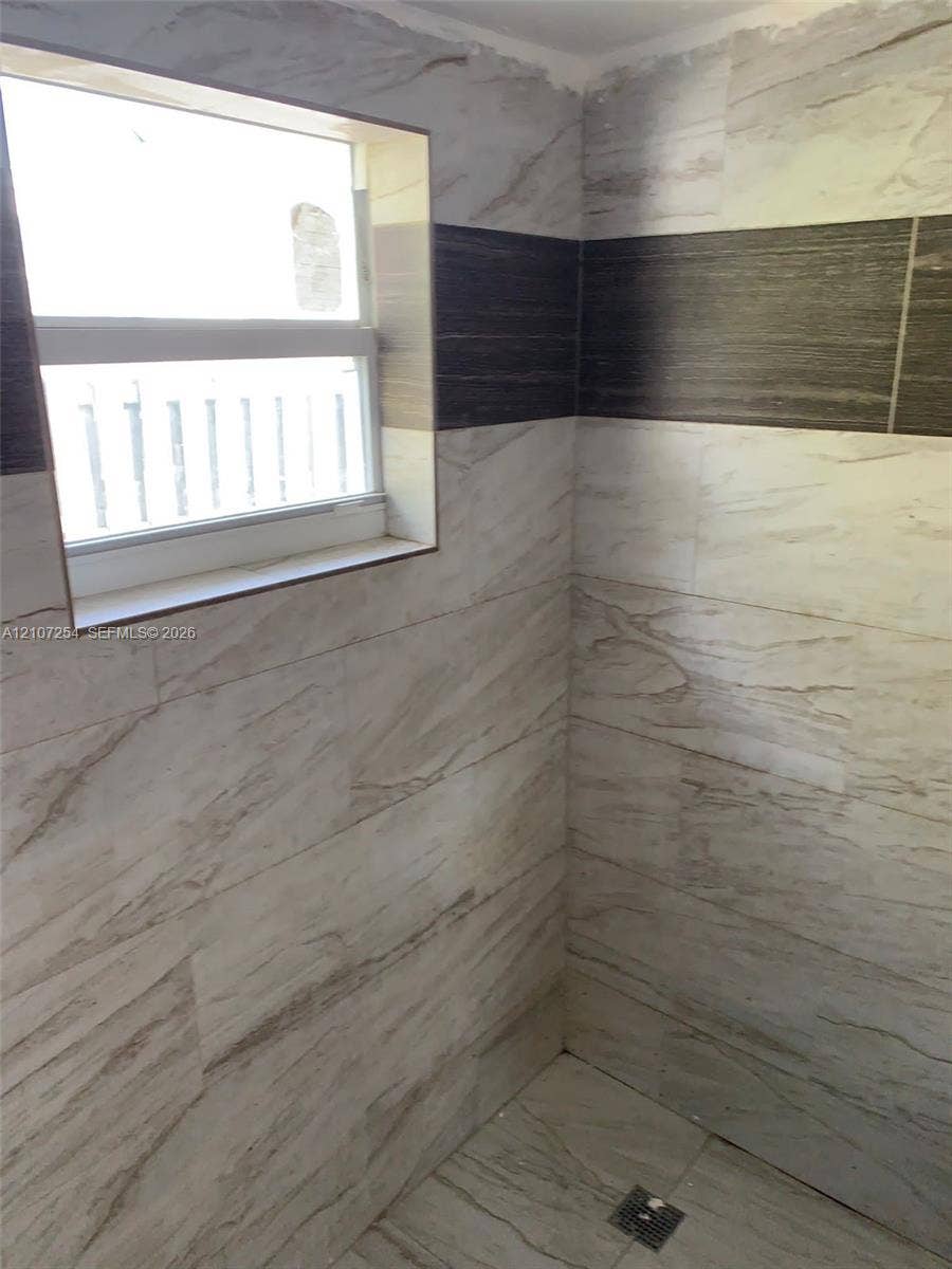 517 NW 1st Avenue, #4, Hallandale Beach, Hallandale Beach, FL 33009 Photo 14