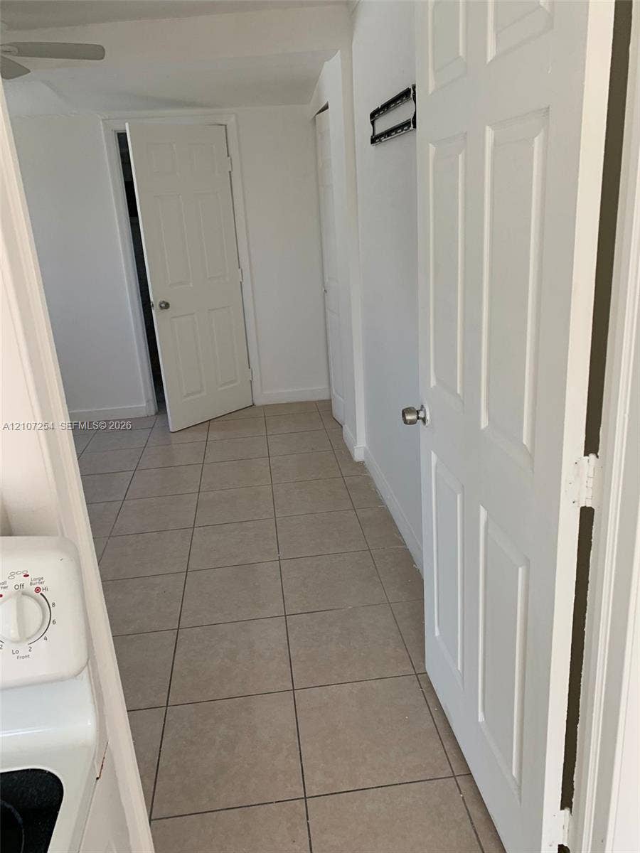 517 NW 1st Avenue, #4, Hallandale Beach, Hallandale Beach, FL 33009 Photo 6