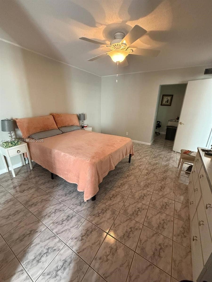 215 SE 3rd Avenue, #102D, Hallandale Beach, FL 33009 Large-format marble-finish tile flooring