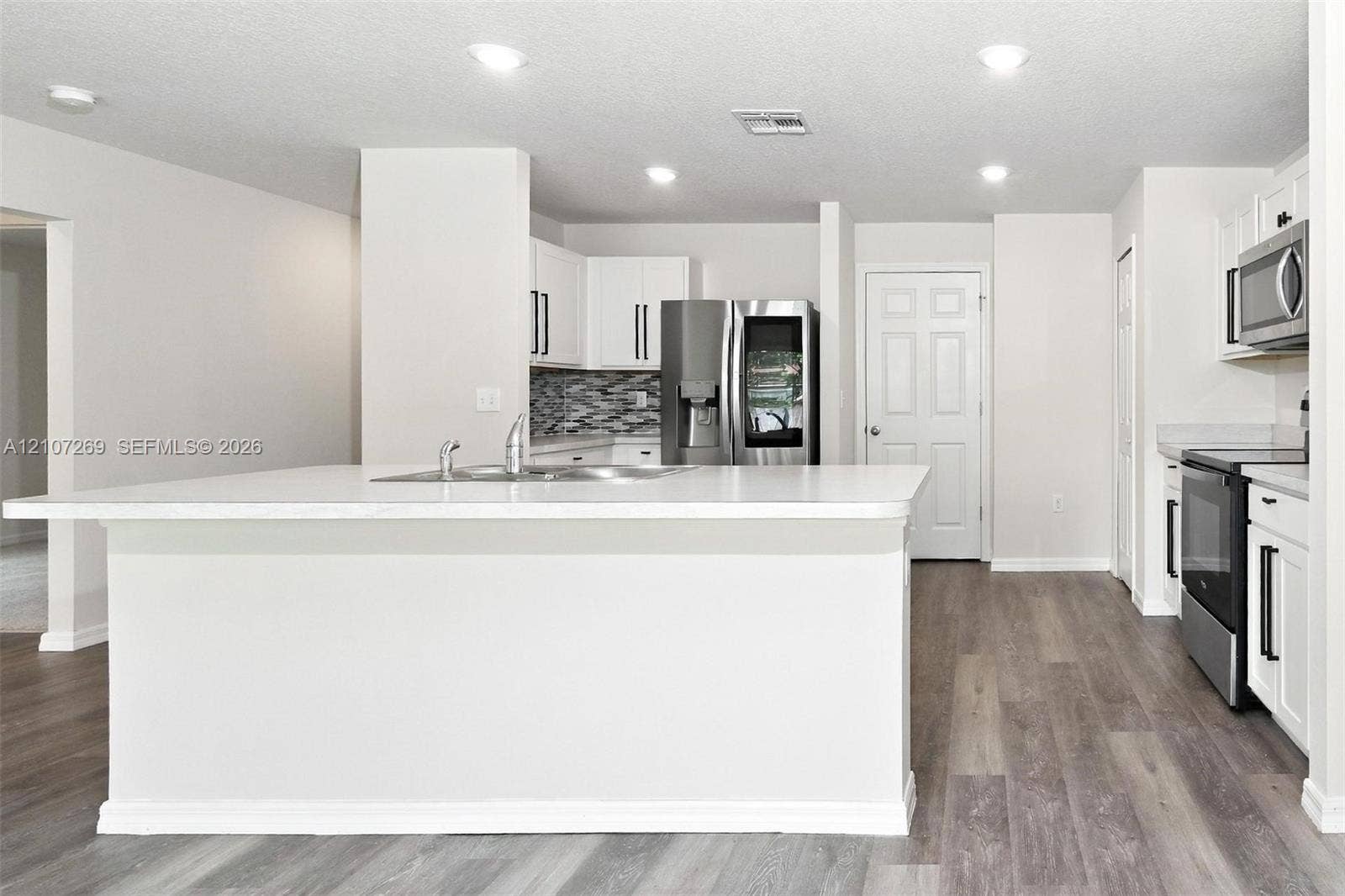 2462 SE Watercrest Street, Port St Lucie, FL 34984 Photo 2