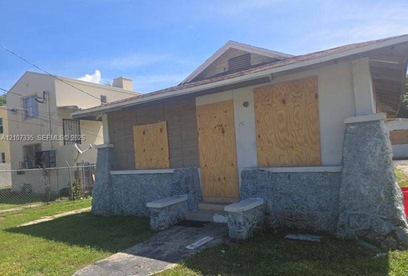 Property photo for 140 NW 60th Street, Miami, FL