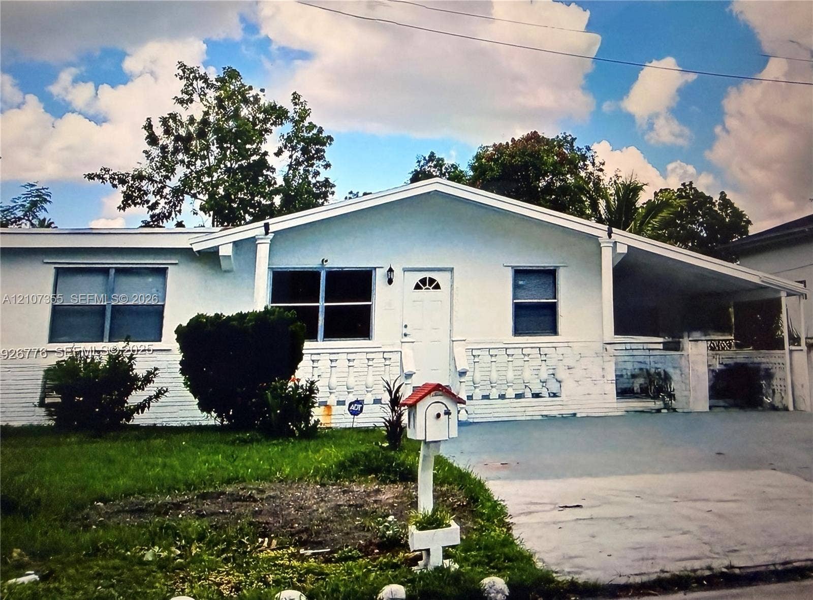 6505 Pines Parkway, Hollywood, FL 33023 Photo 2
