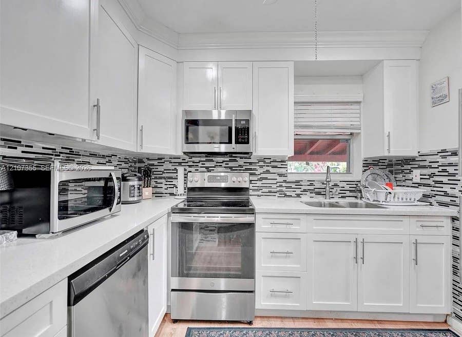 Property photo for 6505 Pines Parkway, Hollywood, FL