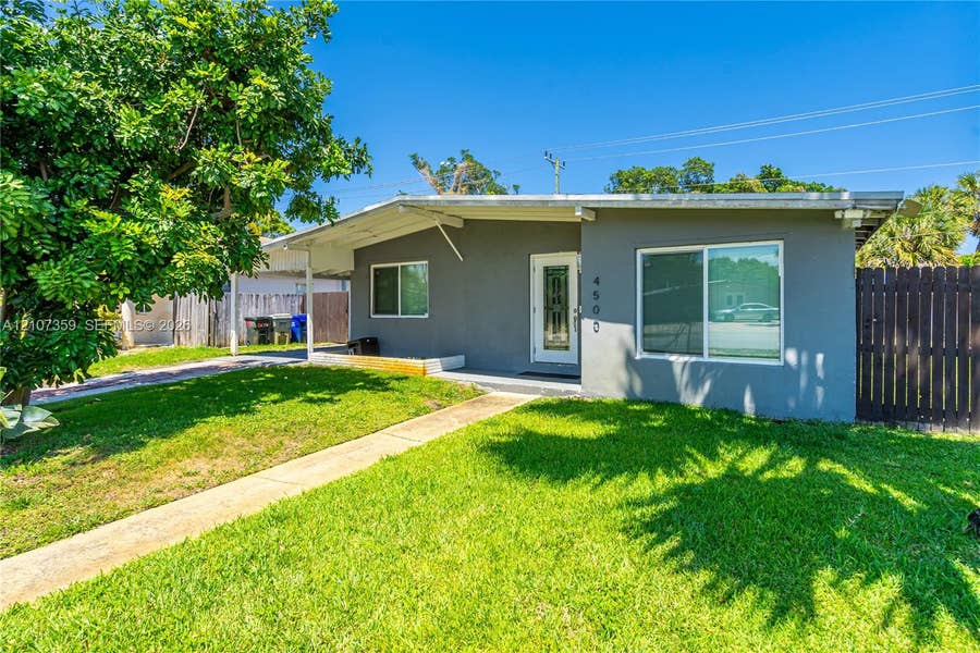 Property photo for 4500 NE 18th Avenue, Pompano Beach, FL