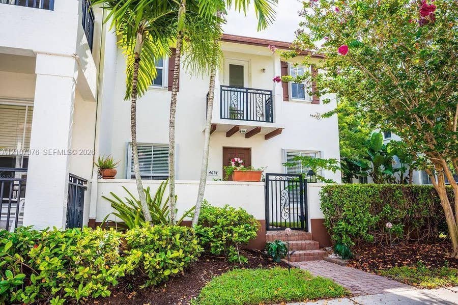 Property photo for 4654 Monarch Way, Coconut Creek, FL