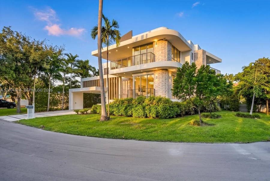 Property photo for 315 Cypress Drive, Key Biscayne, FL