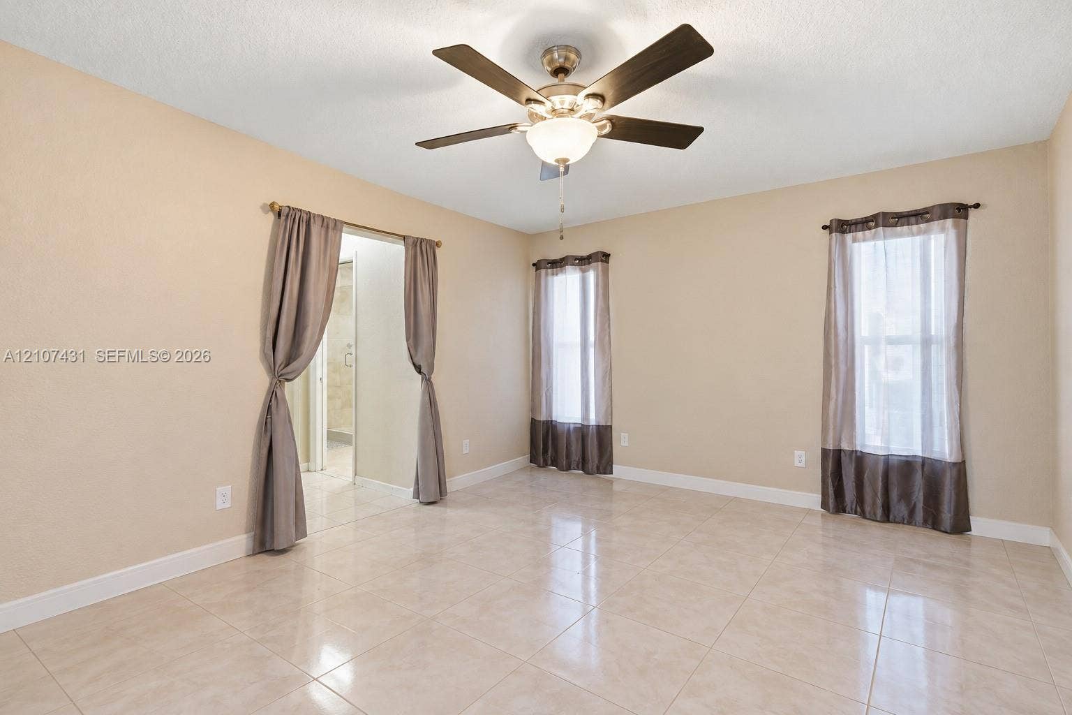 1631 NW 109th Terrace, Pembroke Pines, FL 33026 Photo 14
