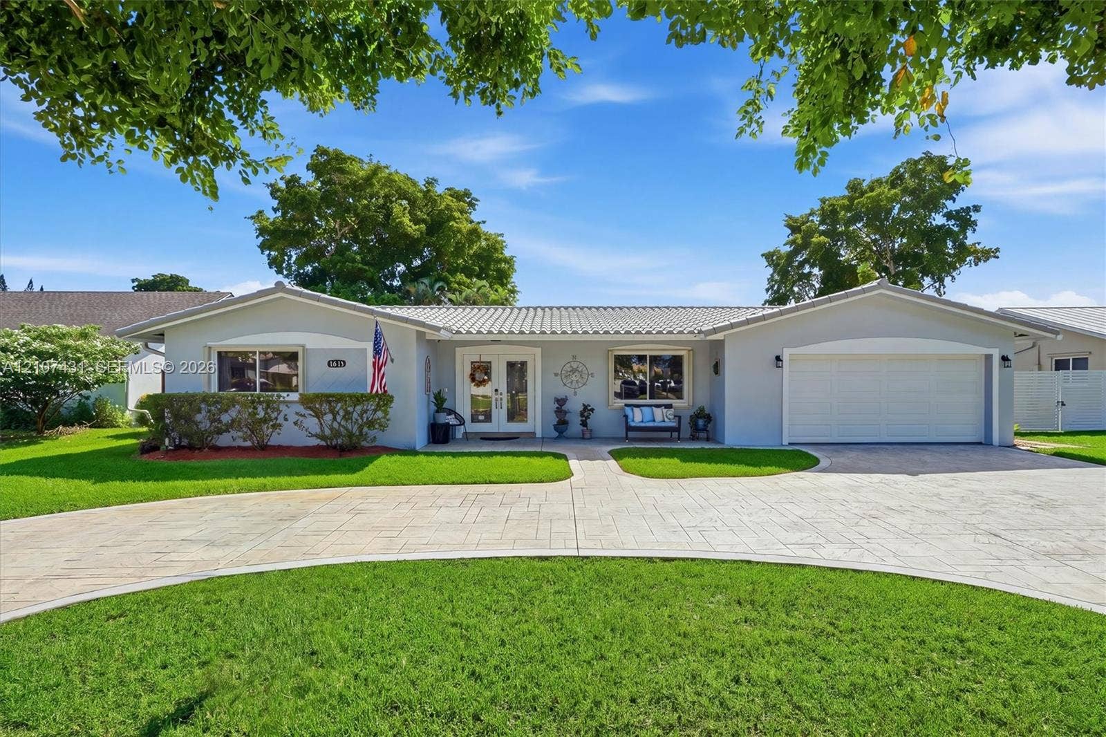 1631 NW 109th Terrace, Pembroke Pines, FL 33026 Photo 2