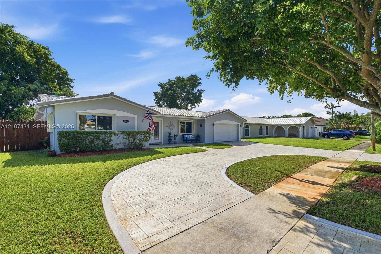 1631 NW 109th Terrace, Pembroke Pines, FL 33026 Photo 34