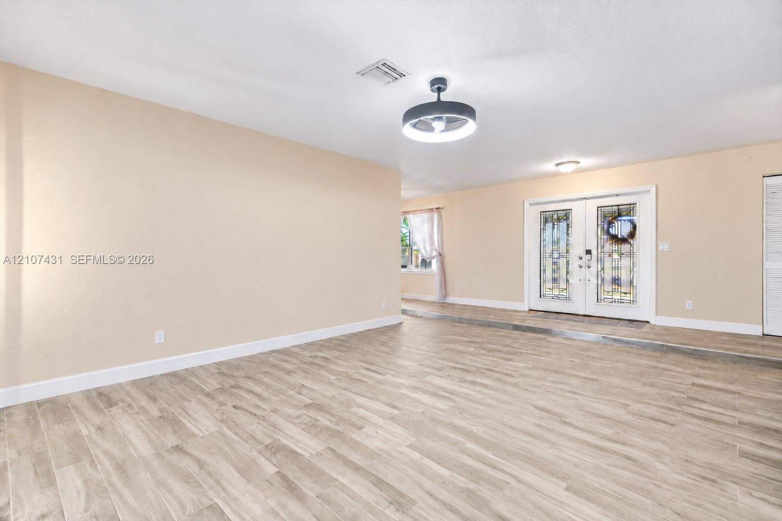 1631 NW 109th Terrace, Pembroke Pines, FL 33026 Photo 4