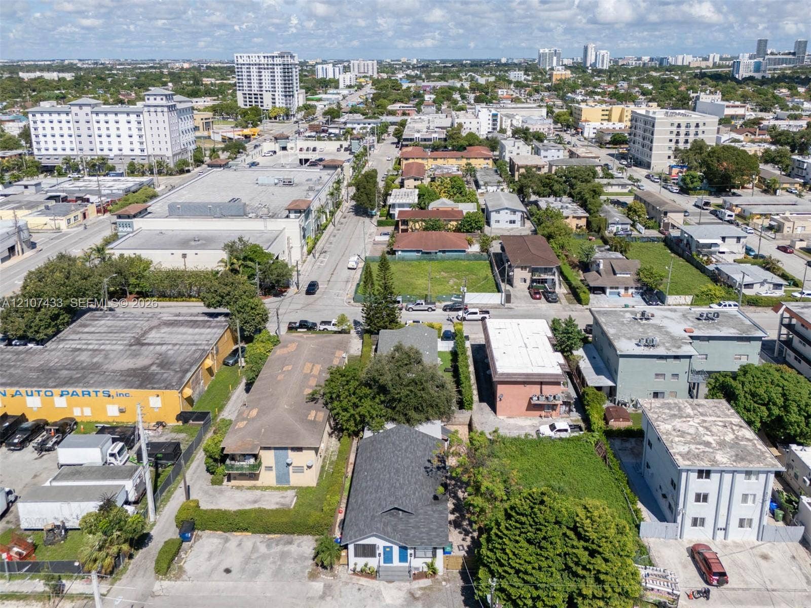 2135 SW 4th Street, Miami, FL 33135 Photo 12