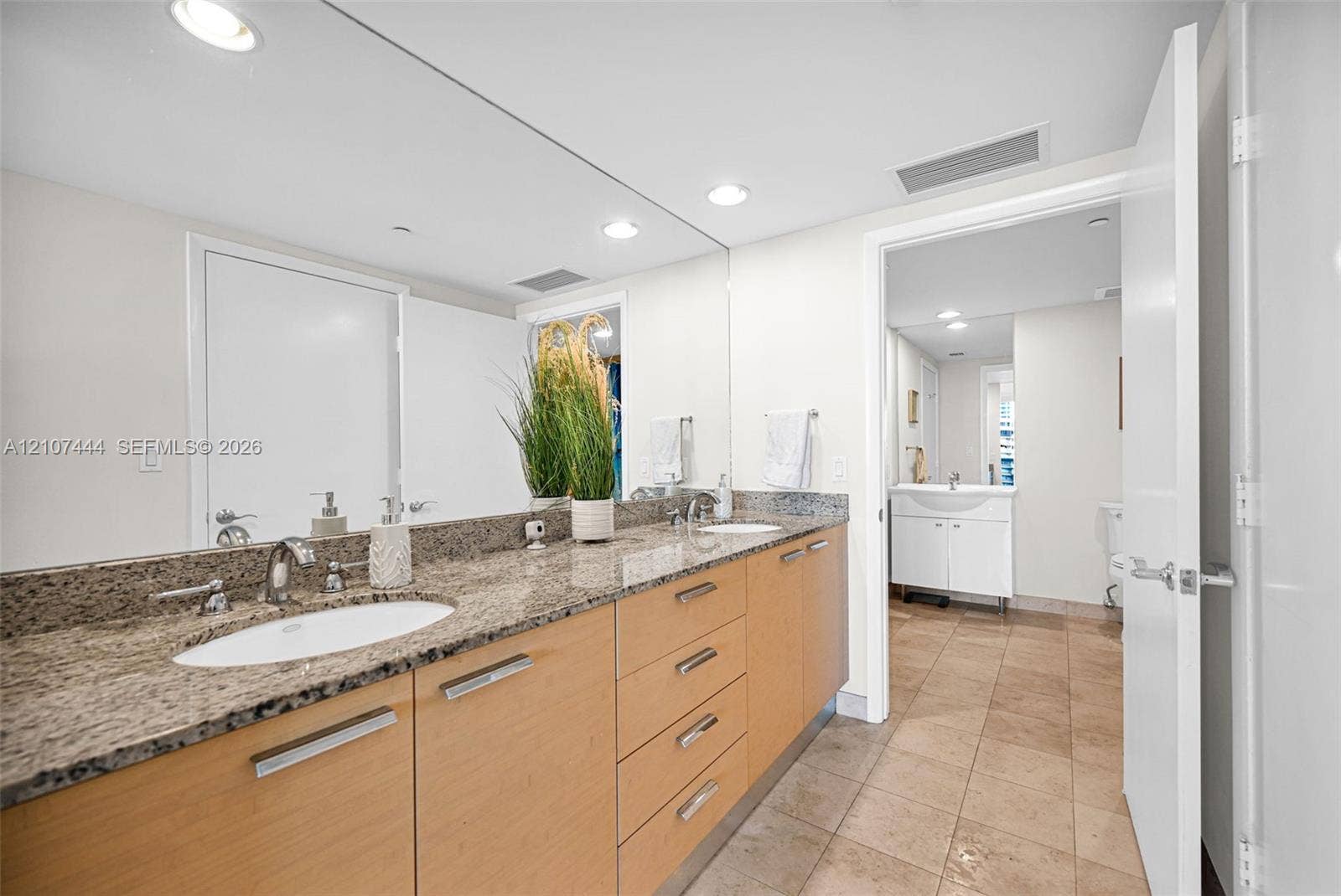 1850 S Ocean Drive, #706, Hallandale Beach, Hallandale Beach, FL 33009 Photo 30