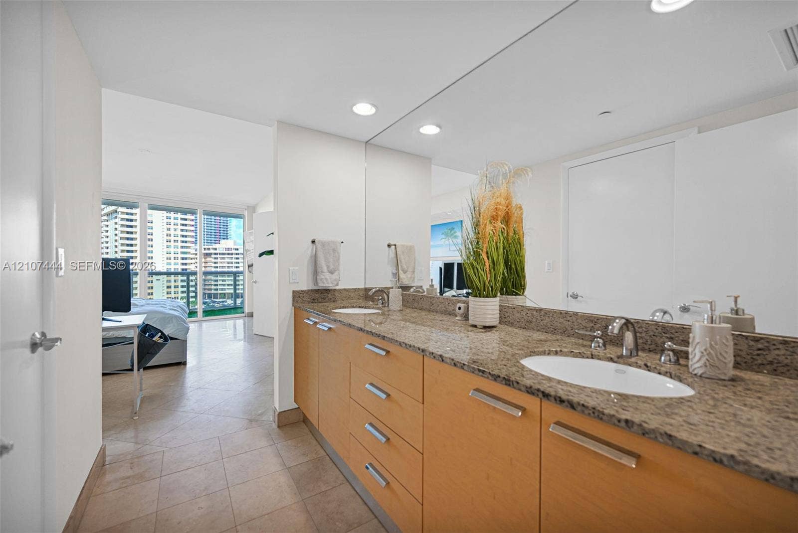 1850 S Ocean Drive, #706, Hallandale Beach, Hallandale Beach, FL 33009 Photo 31