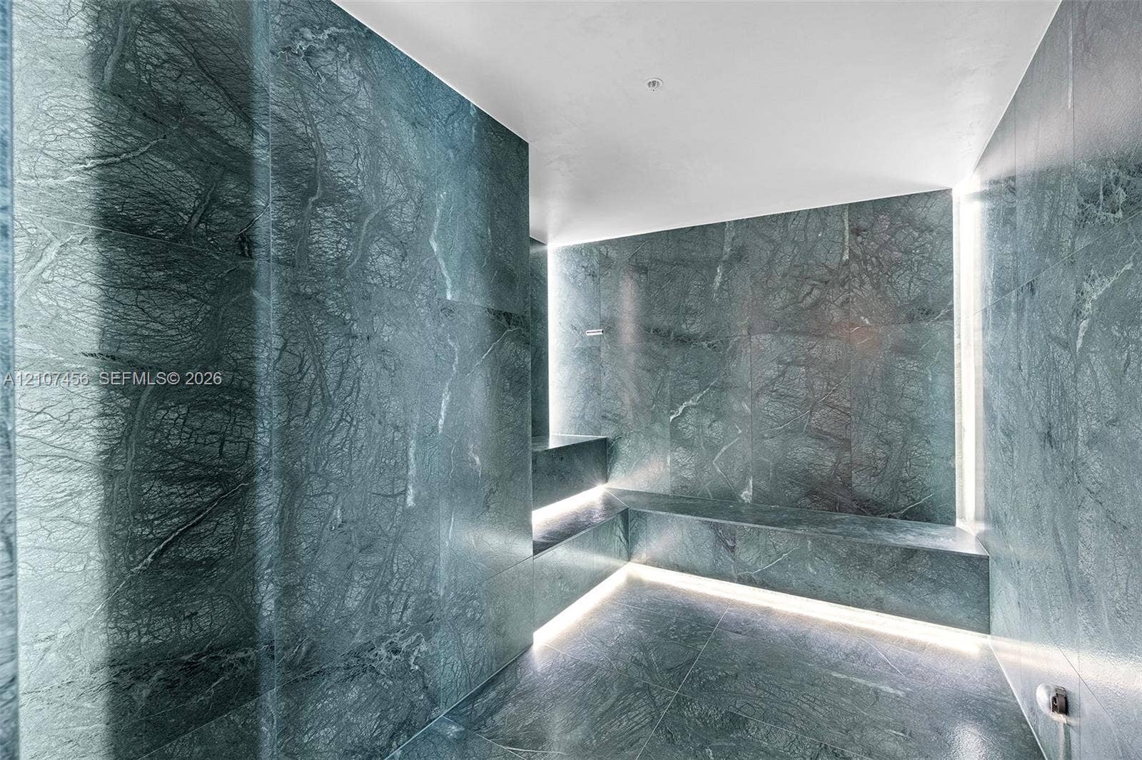 1400 Biscayne Boulevard, #2604, Miami, Miami, FL 33132 Photo 39