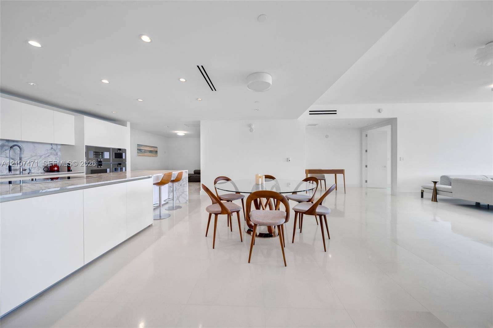 10201 Collins Avenue, #2506, Bal Harbour, Bal Harbour, FL 33154 Photo 4