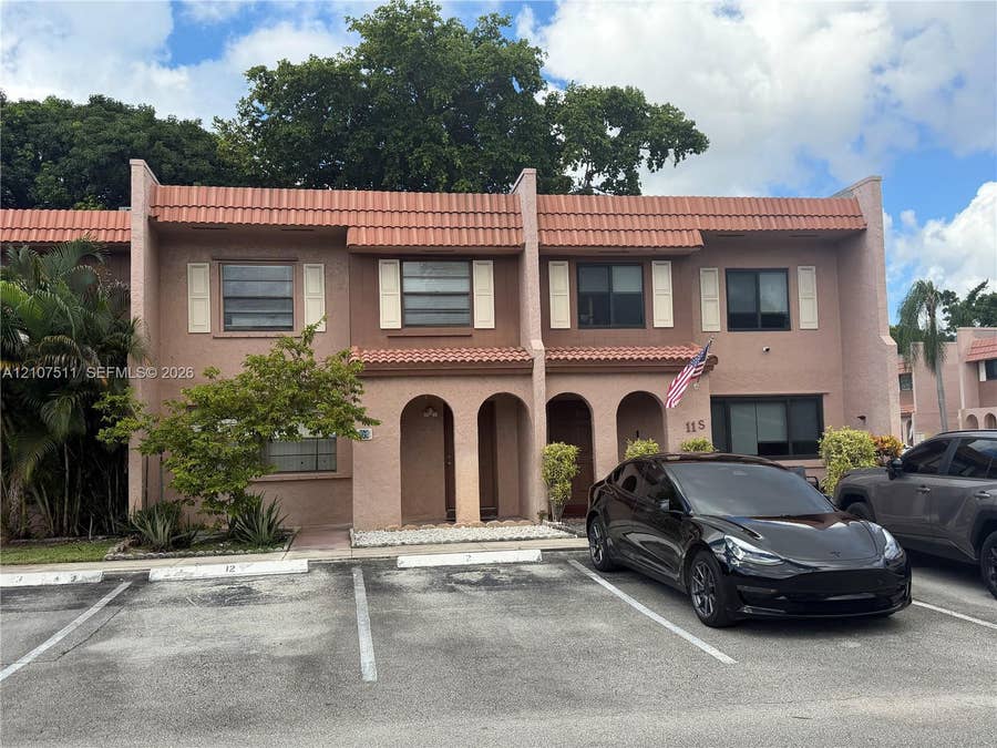Property photo for 12 S Valencia Drive, #5-4, Davie, FL