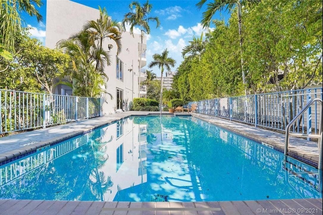 16531 NE 35th Avenue, #402-11, North Miami Beach, FL 33160 Private Pool