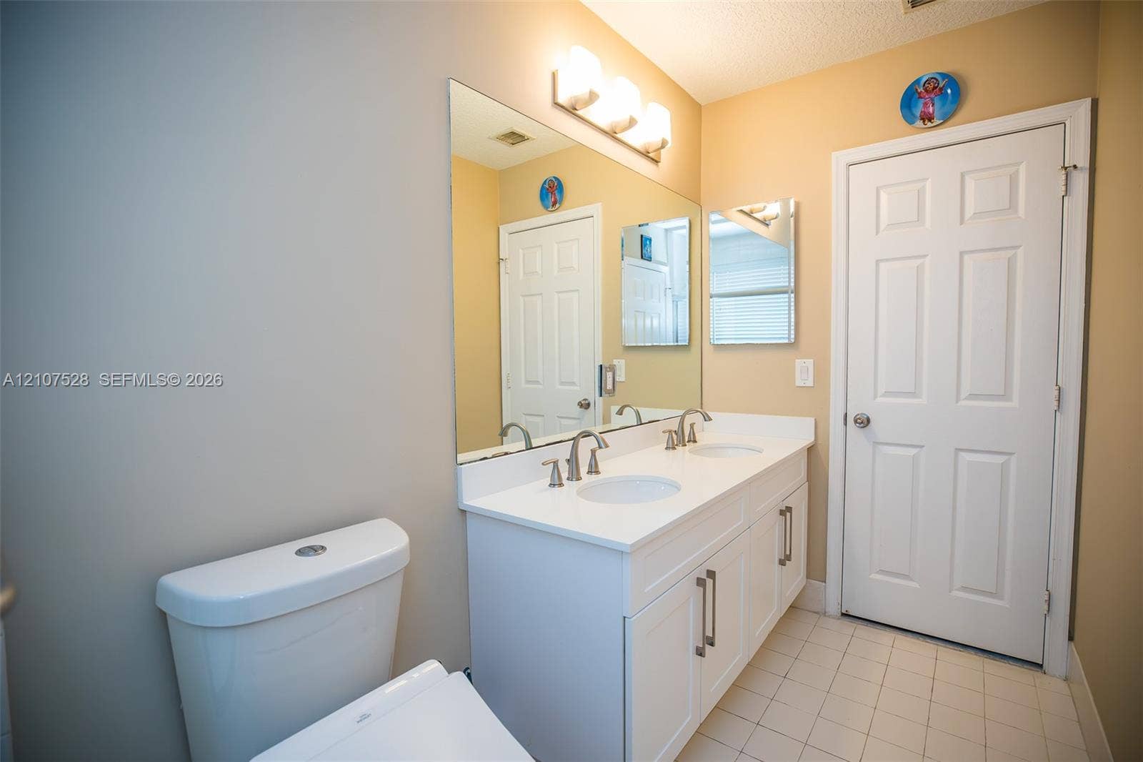 1593 SW 189th Avenue, Pembroke Pines, Pembroke Pines, FL 33029 Bathroom 3