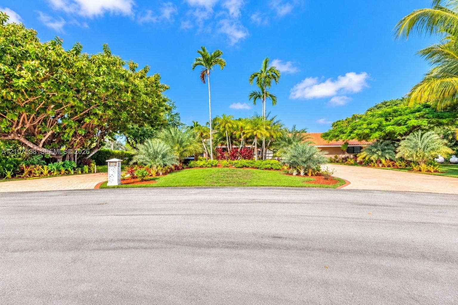 10204 SW 96th Court, Miami, Miami, FL 33176 Photo 7
