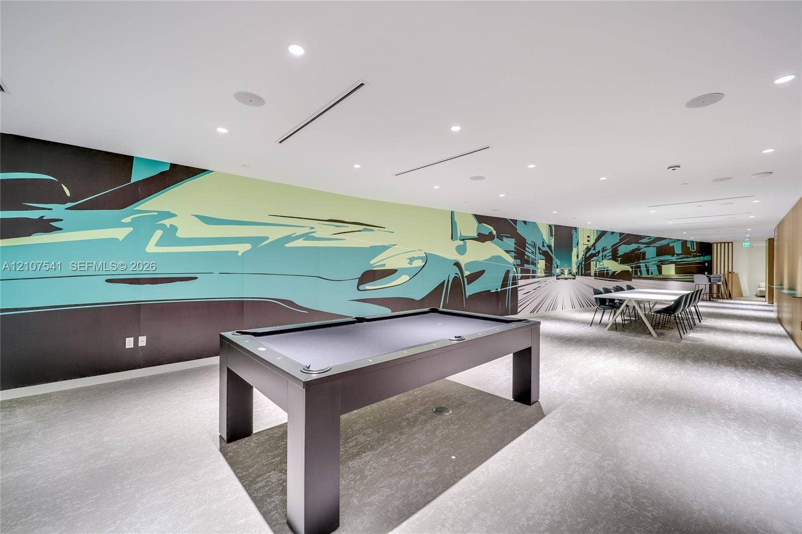 300 Biscayne Boulevard Way, #5108, Miami, Miami, FL 33131 Teen's Room
