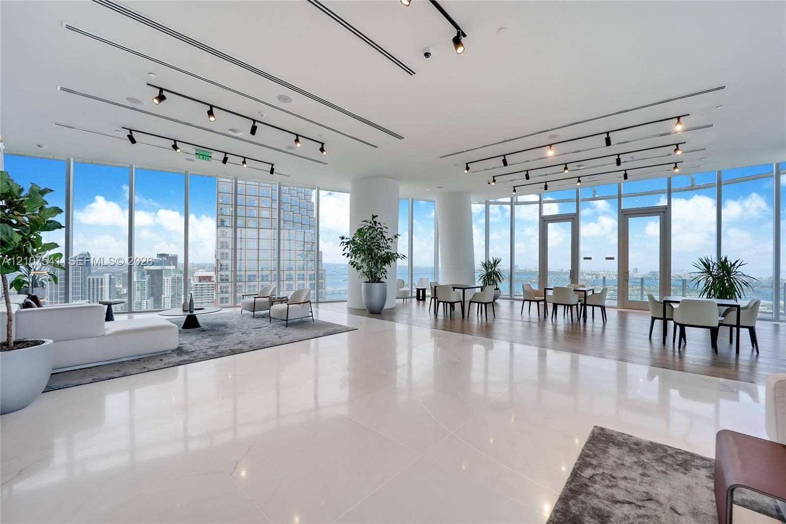 300 Biscayne Boulevard Way, #5108, Miami, Miami, FL 33131 Photo 27