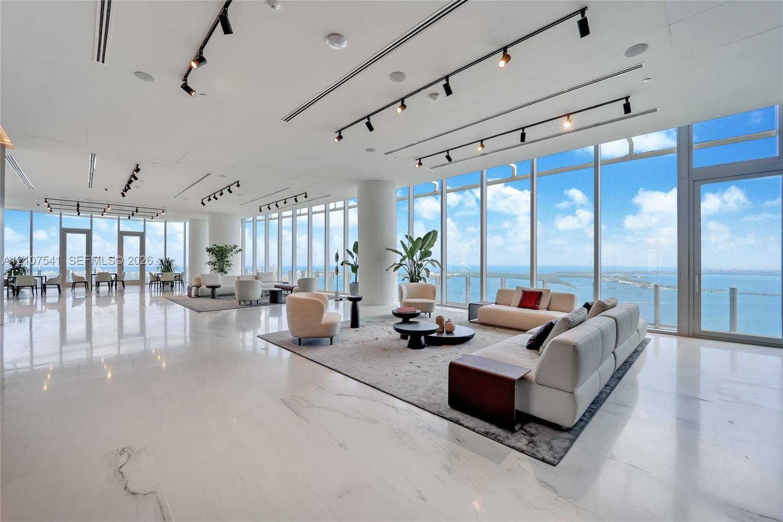 300 Biscayne Boulevard Way, #5108, Miami, Miami, FL 33131 Photo 29