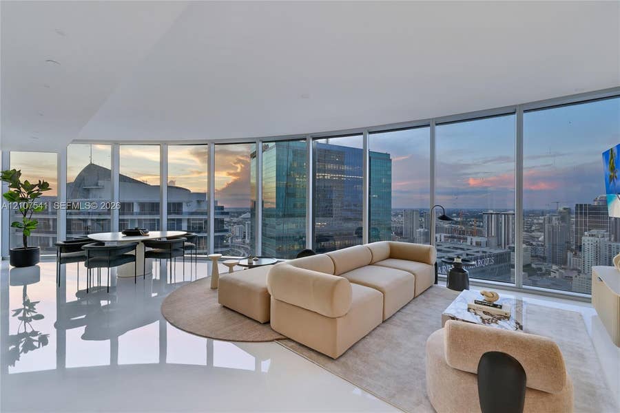 Property photo for 300 Biscayne Boulevard Way, #5108, Miami, FL