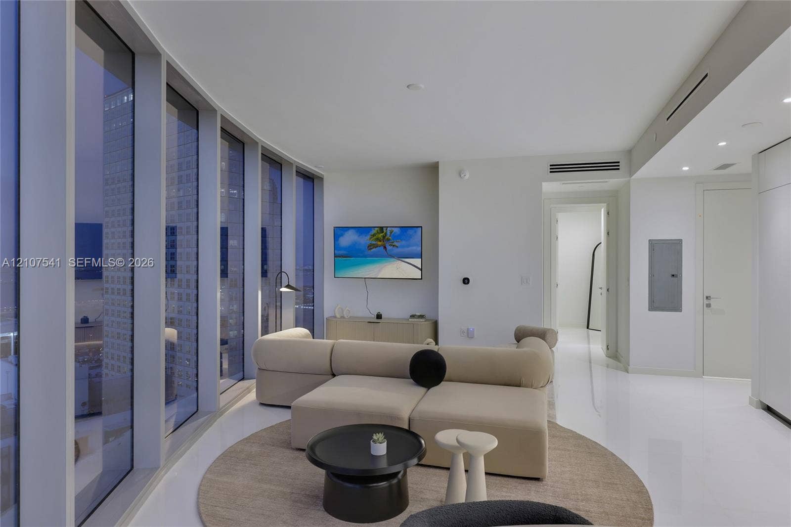 300 Biscayne Boulevard Way, #5108, Miami, Miami, FL 33131 Photo 6