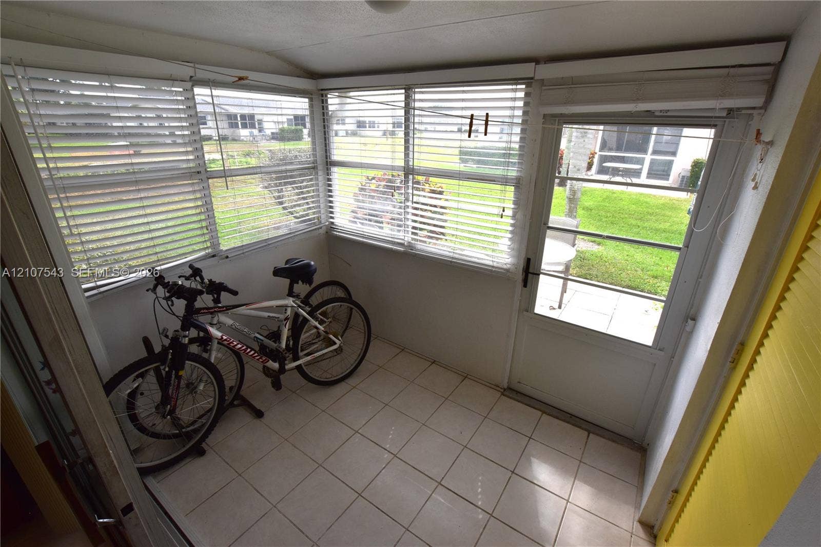 2688 Dudley Drive, #J, West Palm Beach, FL 33415 Photo 9