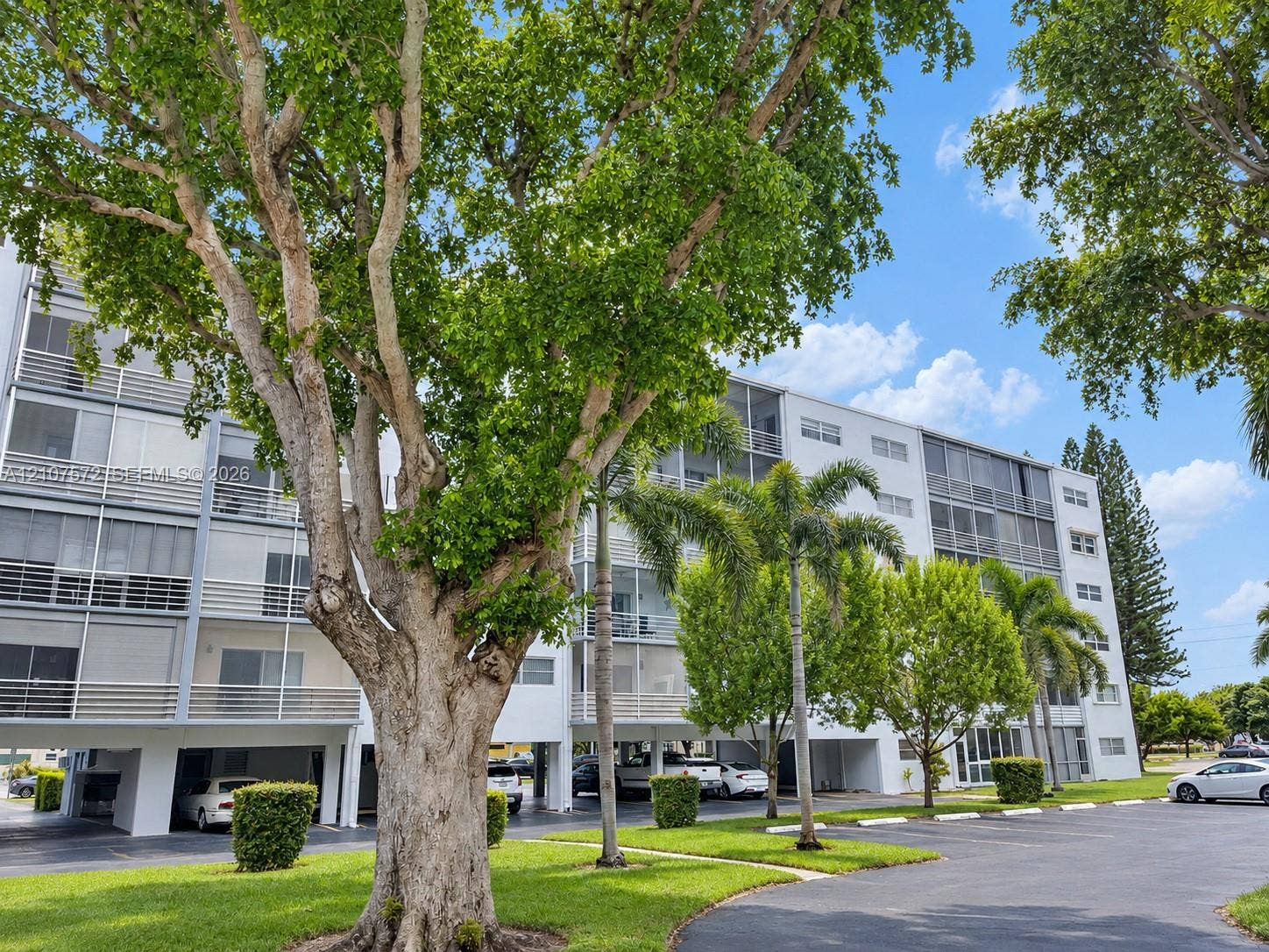 1425 Atlantic Shores Boulevard, #501, Hallandale Beach, FL 33009 Photo 18
