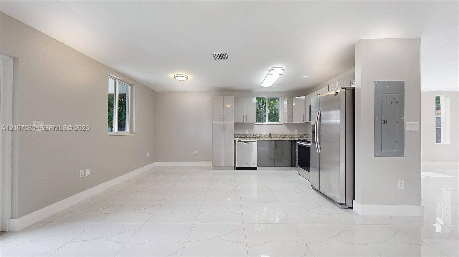 Kitchen/Dining