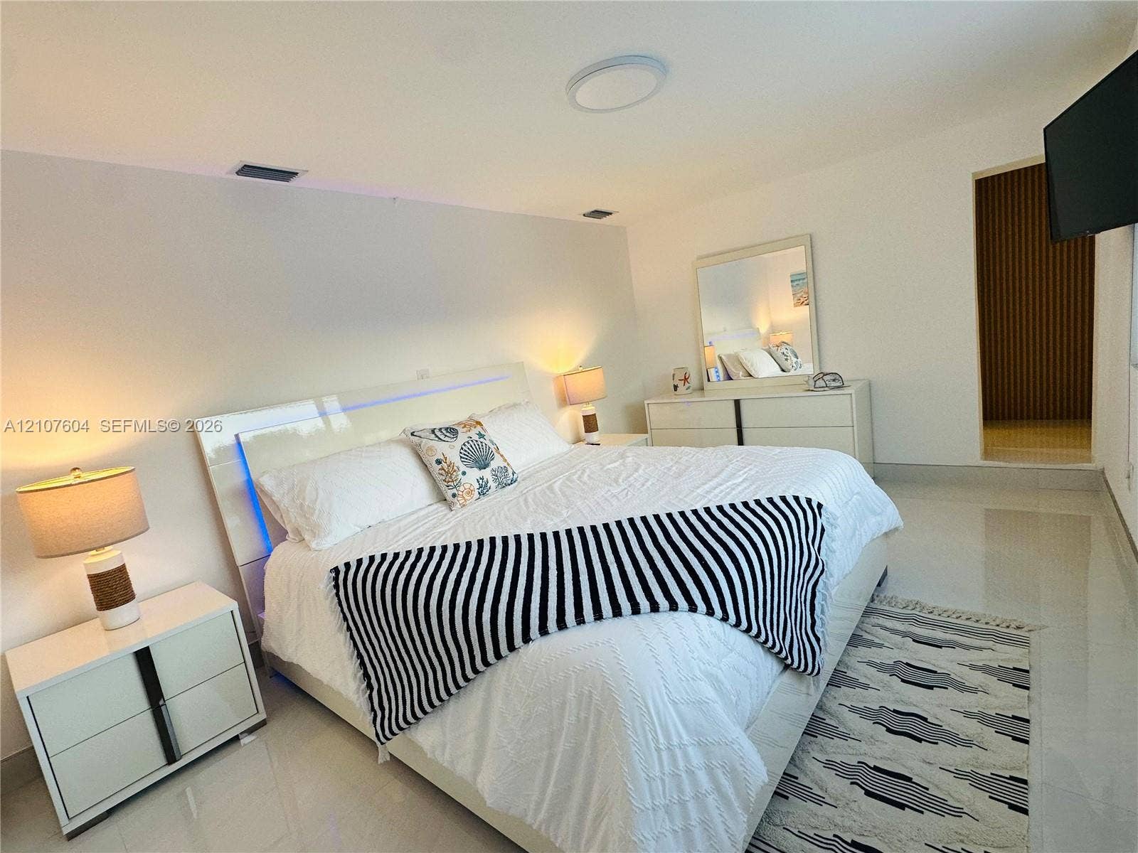 120 S 56th Avenue, Hollywood, Hollywood, FL 33023 High-gloss tile flooring and recessed ceiling lighting