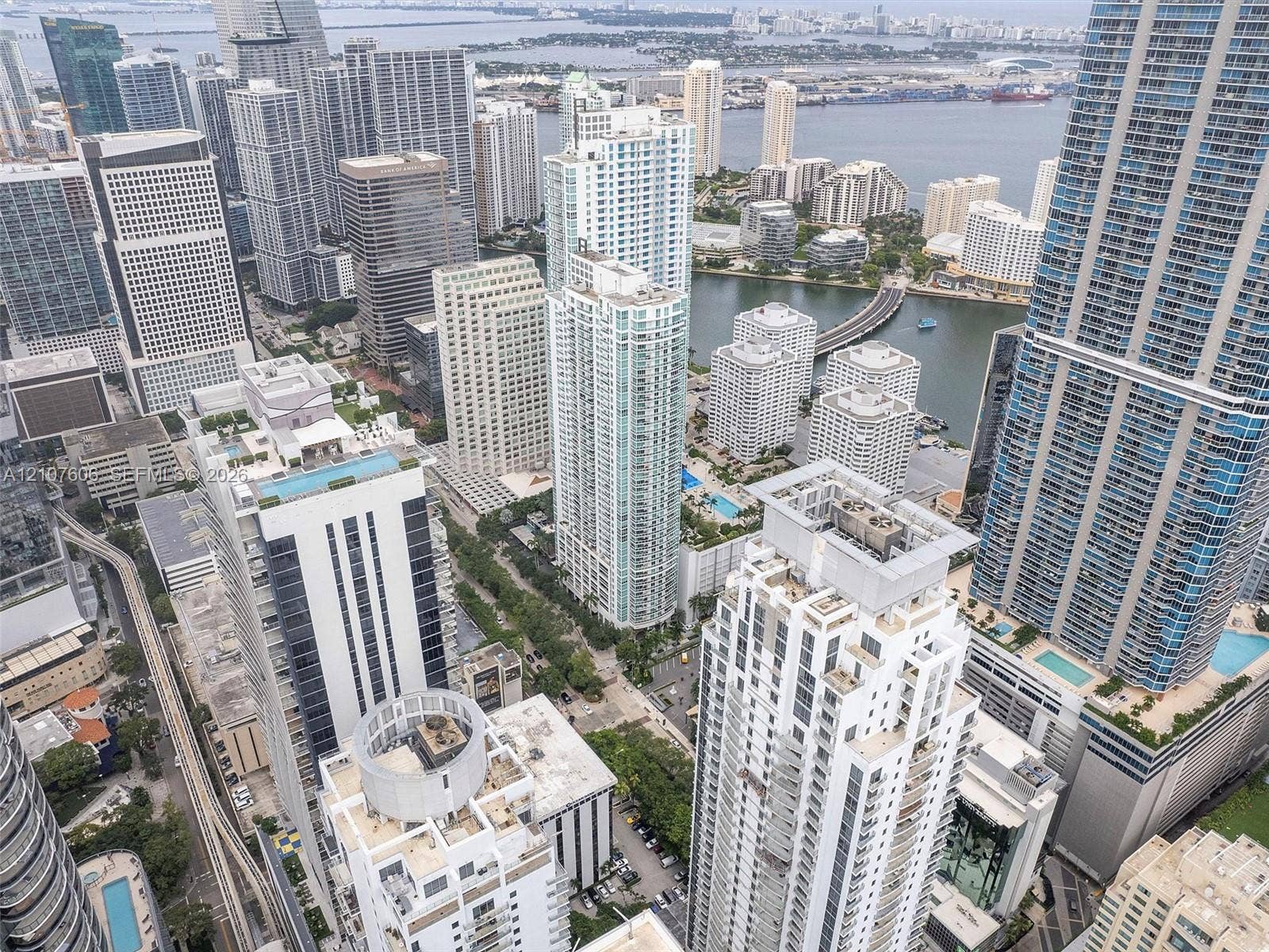 1060 Brickell Avenue, #2413, Miami, Miami, FL 33131 Photo 34