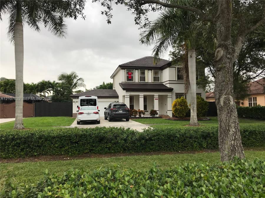 Property photo for 20076 SW 129th Avenue, Miami, FL