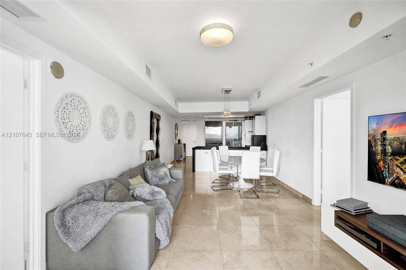 18201 Collins Avenue, #2007, Sunny Isles Beach, Sunny Isles Beach, FL 33160 Photo 10