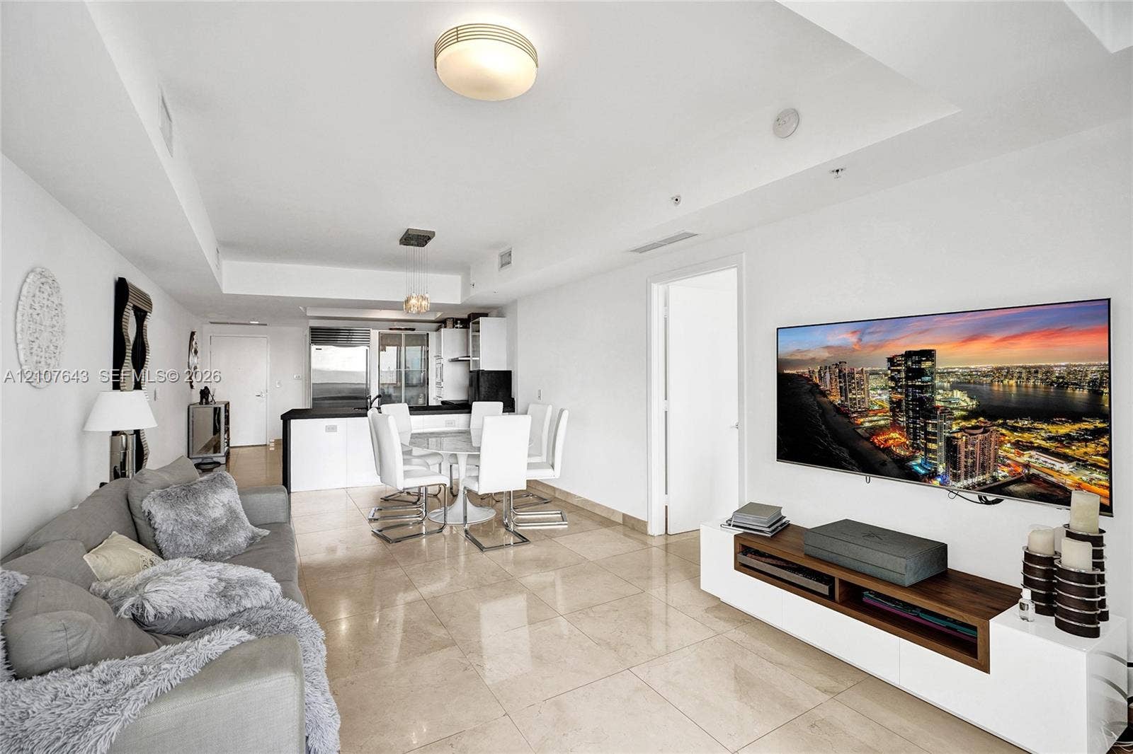 18201 Collins Avenue, #2007, Sunny Isles Beach, Sunny Isles Beach, FL 33160 Photo 9
