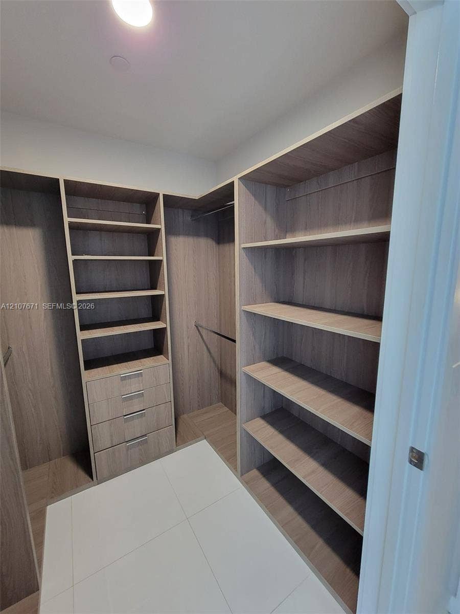 851 NE 1st Avenue, #4306, Miami, Miami, FL 33132 Photo 23