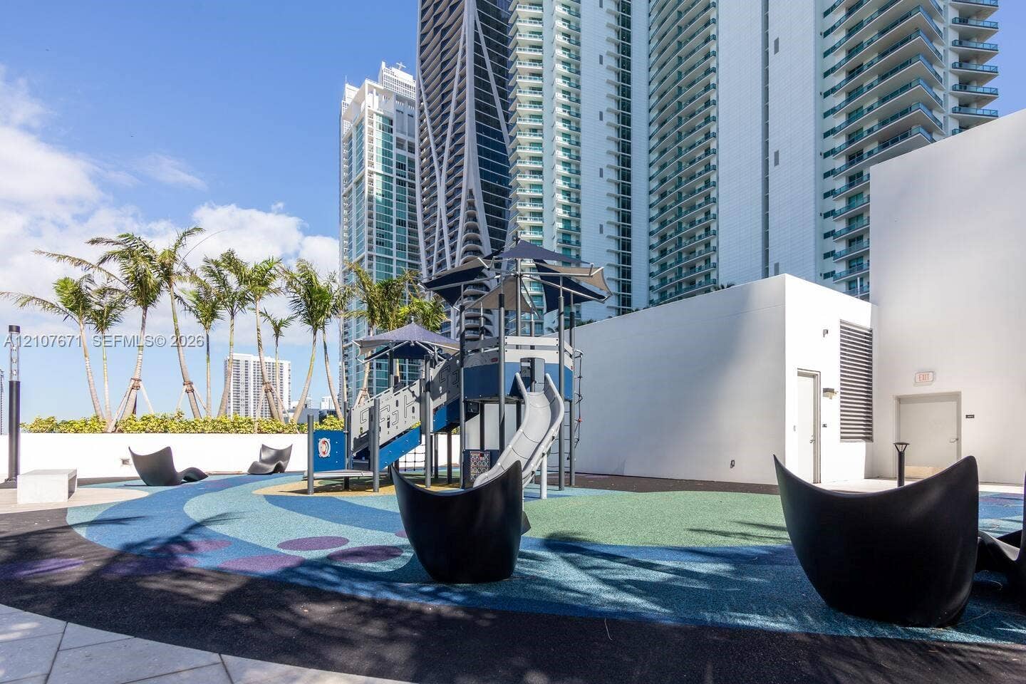 851 NE 1st Avenue, #4306, Miami, Miami, FL 33132 Photo 37