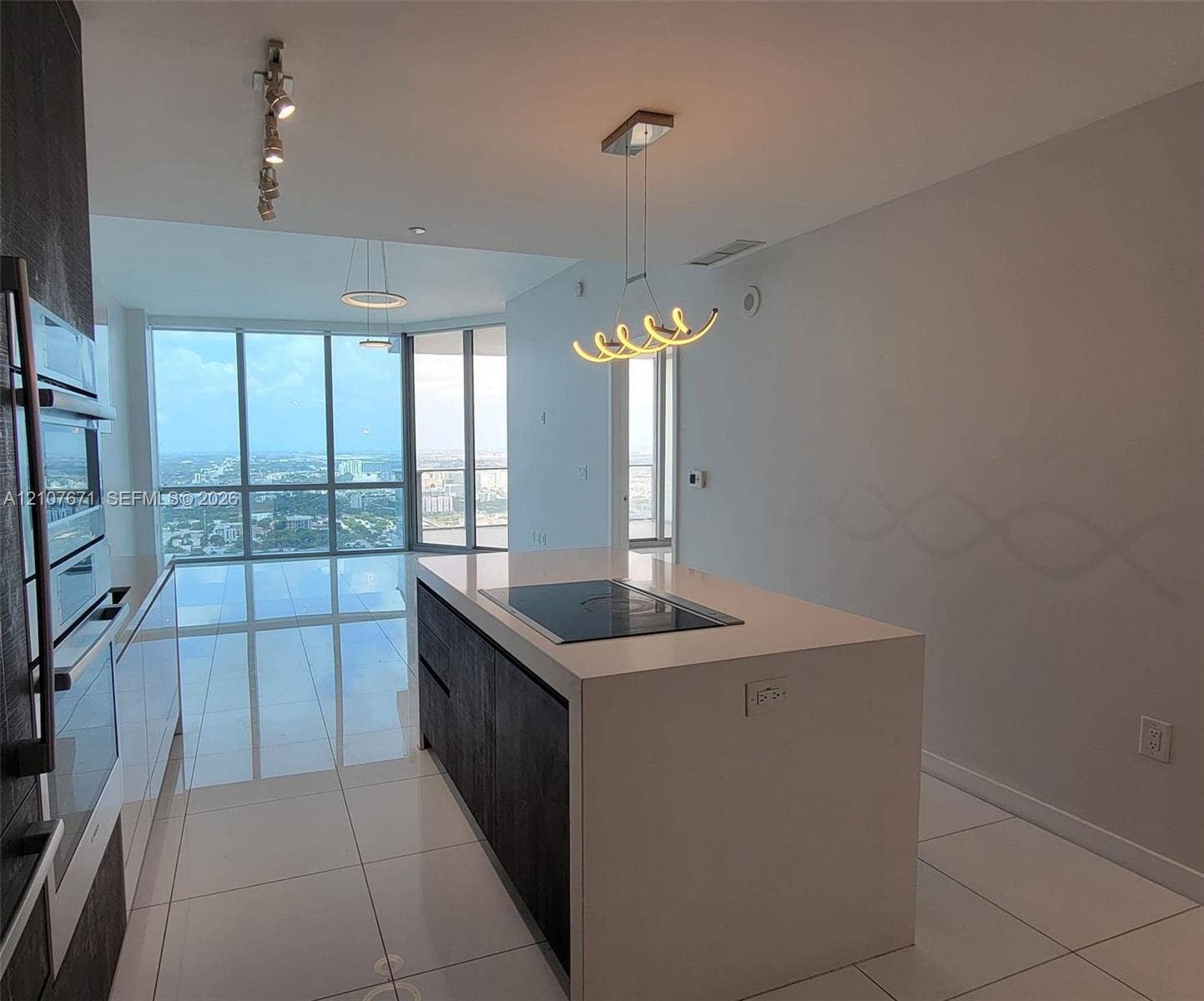 851 NE 1st Avenue, #4306, Miami, Miami, FL 33132 Photo 13