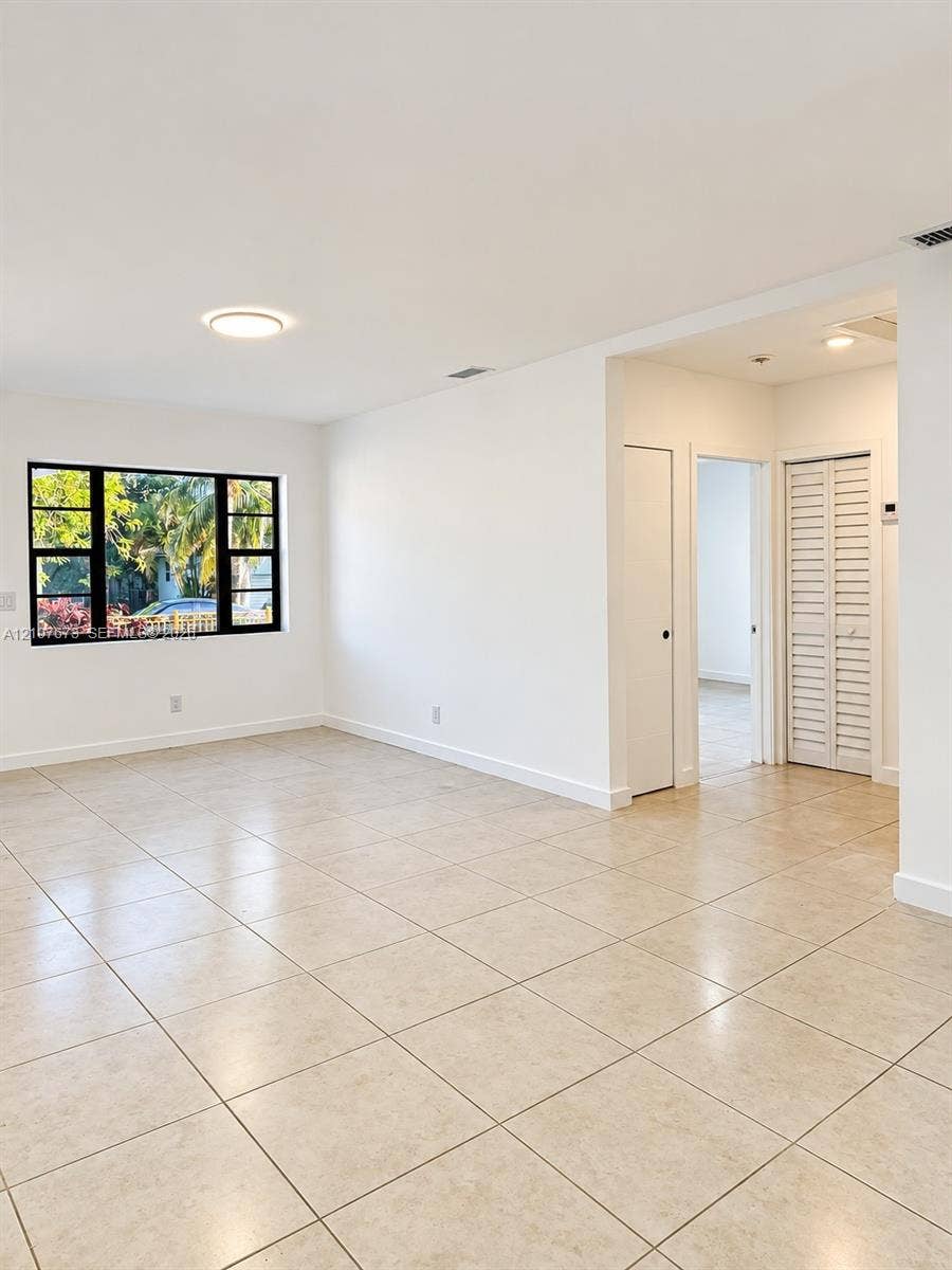 520 NE 111th Street, #0, Miami, Miami, FL 33161 Photo 5