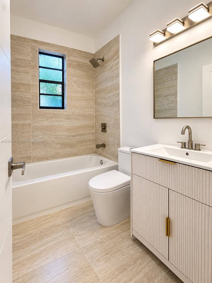 520 NE 111th Street, #0, Miami, Miami, FL 33161 Photo 8