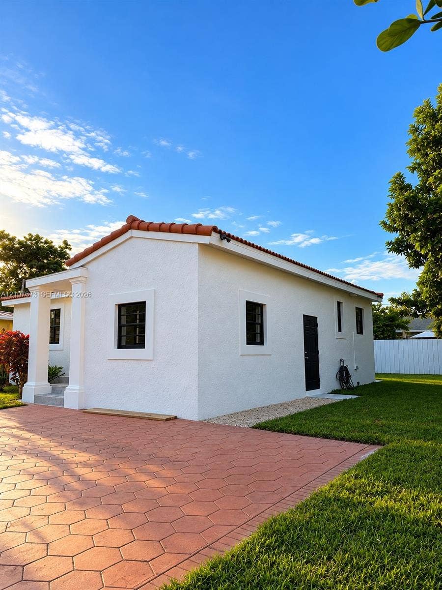 520 NE 111th Street, #0, Miami, Miami, FL 33161 Photo 2