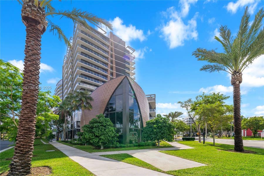 Property photo for 13899 Biscayne Boulevard, #1113, North Miami Beach, FL