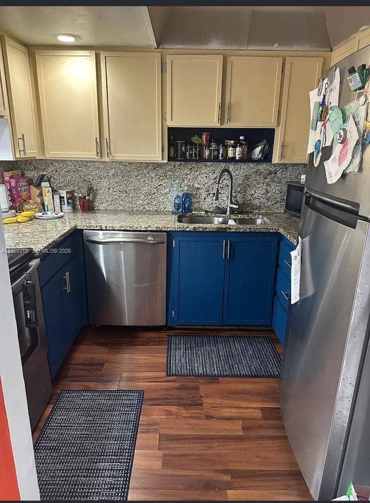 Property photo for 840 SW 74th Avenue, North Lauderdale, FL