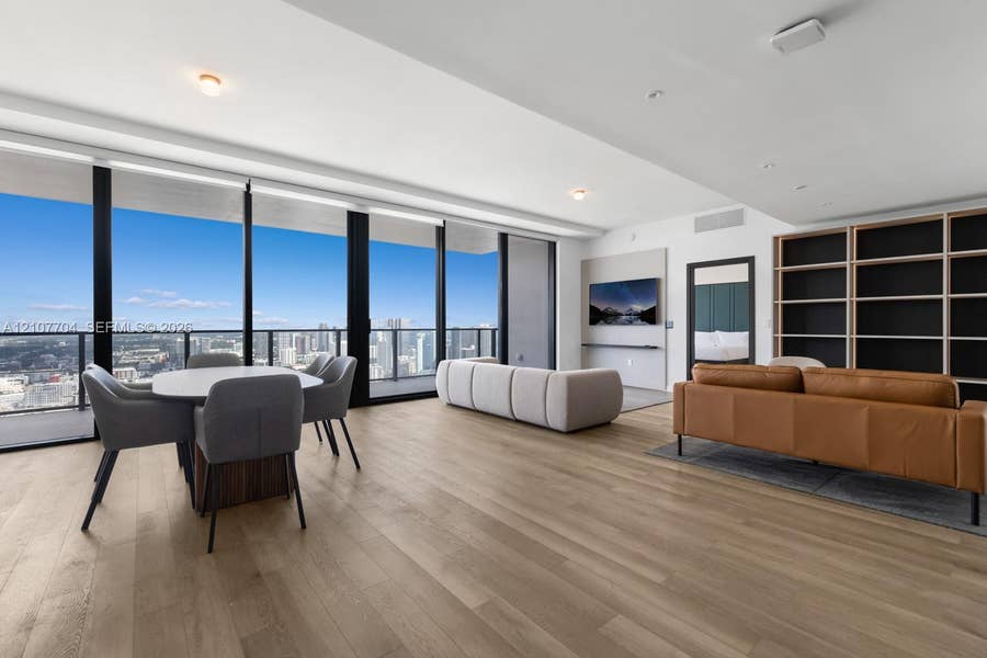Property photo for 20 NE 11th, #5201, Miami, FL