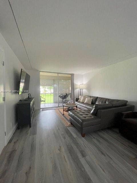 8921 S Hollybrook Boulevard, #204, Pembroke Pines, FL 33025 Photo 8